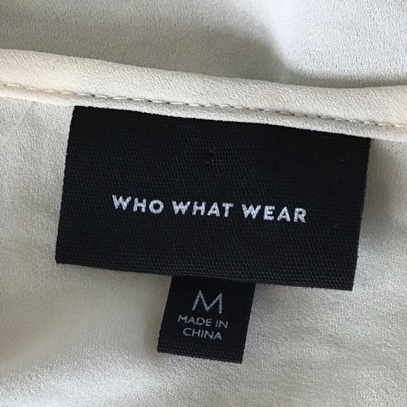 Who What Wear womens M cream lace ruffled embroidered long sleeve blouse keyhole - Picture 11 of 12